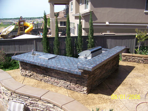 Outdoor Tile Kitchen Pleasanton