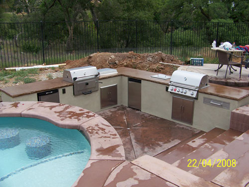 Outdoor Kitchen Berkeley with Concrete Countertops